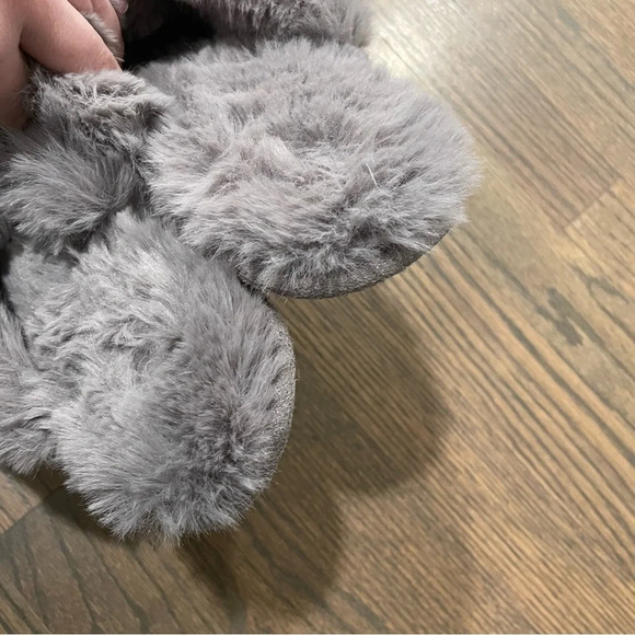 LOFT Slipper Sandals Faux Fur Twist gray Casual Neutral Cozy Soft Slides - Picture 5 of 7